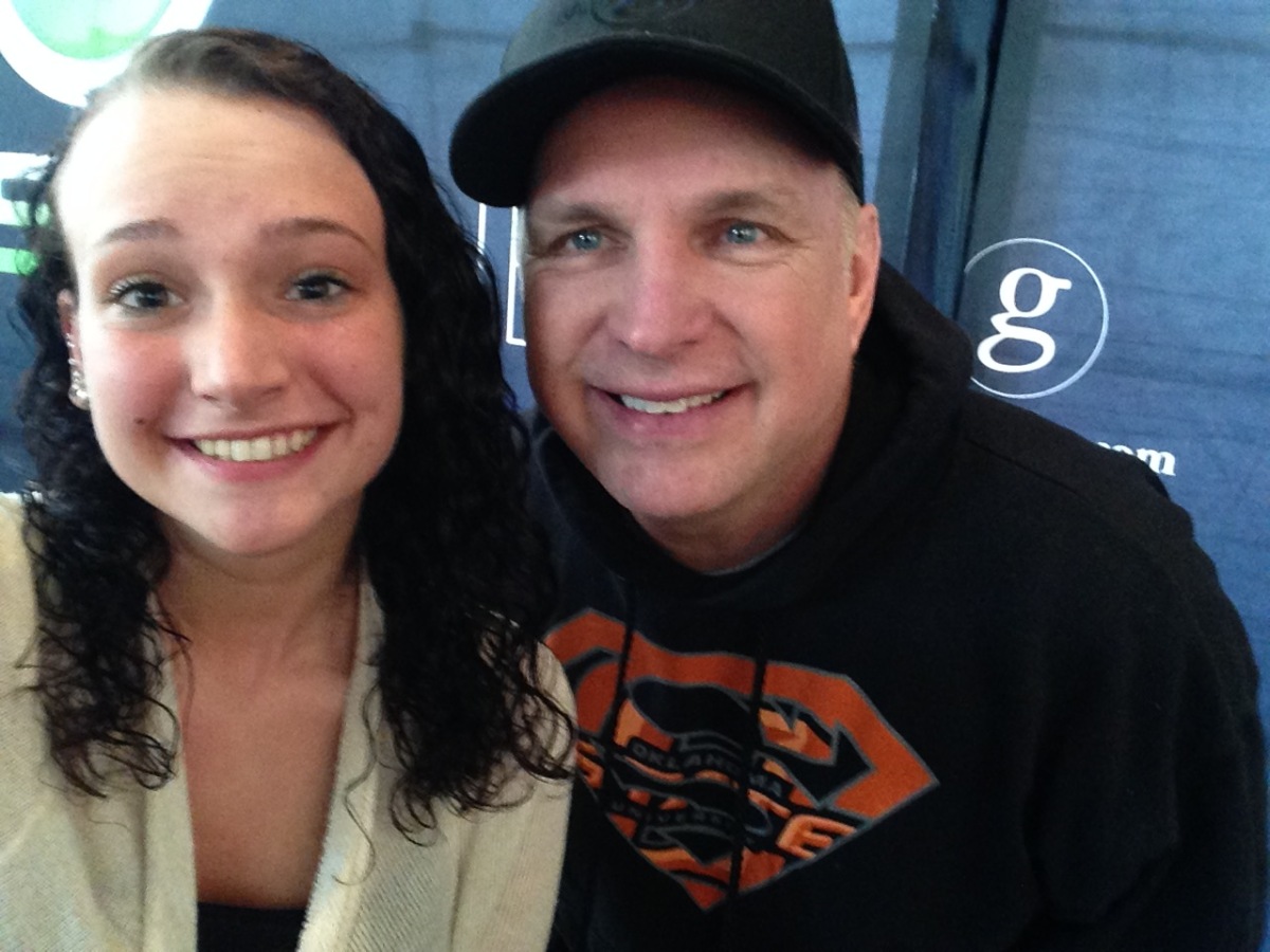Photo of Garth Brooks  & his  Daughter  Allie Colleen Brooks